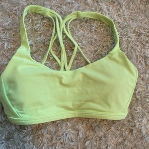 Lululemon sports bra